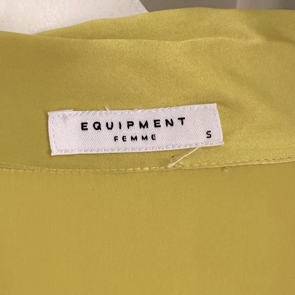 Equipment Femme Silk Blouse - Picture 2 of 7